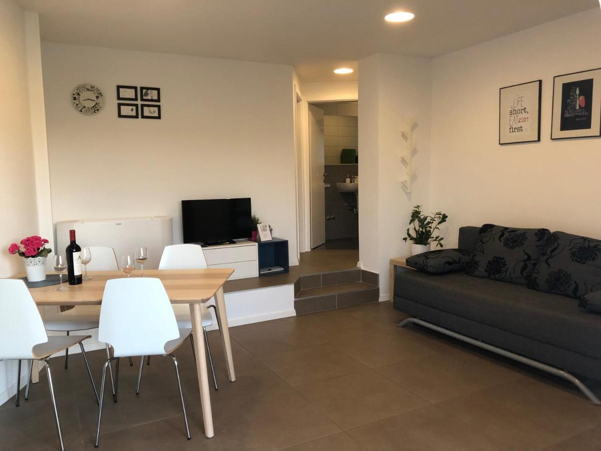 Apartment Vita Funtana Exterior photo
